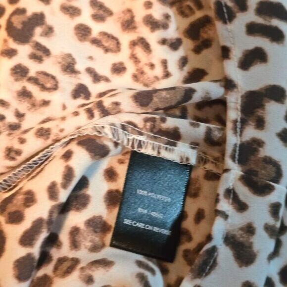 Torrid Harper Georgette Pullover 3/4 Sleeve Blouse - Size‎ 3X - Picture 7 of 8